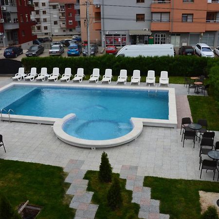 Poseidon Apartment Ni Buitenkant foto