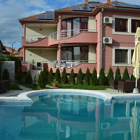 Poseidon Apartment Ni Buitenkant foto