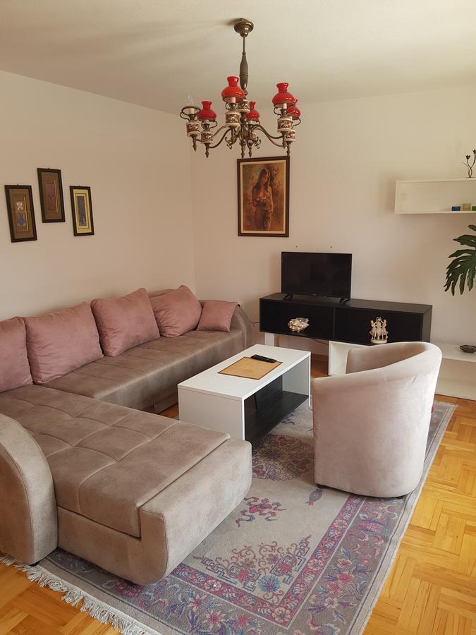 Poseidon Apartment Ni Buitenkant foto